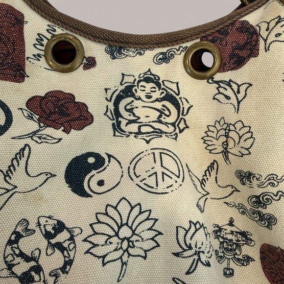 Lucky Brand Oversized Bucket Tote Bag - Picture 8 of 15